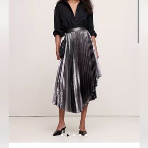 Banana Republic NEW WITH TAGS Pleated Asymmetrical Midi Skirt